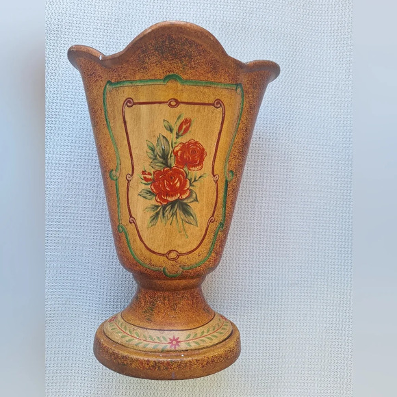 Large Georgian Style Vase 11" T Floral Motif - Picture 3 of 8